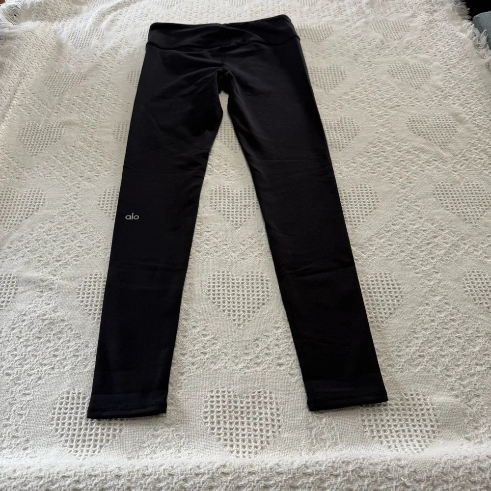 Black Alo Yoga Leggings with Pocket (S)